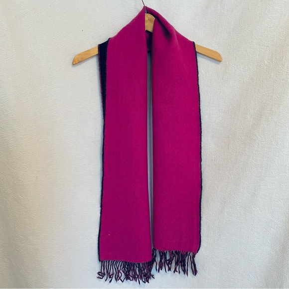 Tumi baby alpaca grey pink reversible fringed scarf - Picture 4 of 7